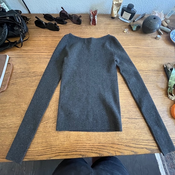Aritzia Marie top sweater charcoal gray xxs 2xs boatneck boat neck rib ribbed xs - Picture 12 of 14